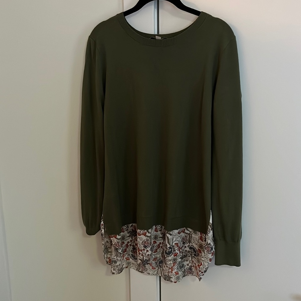 Stunning green Loft sweater